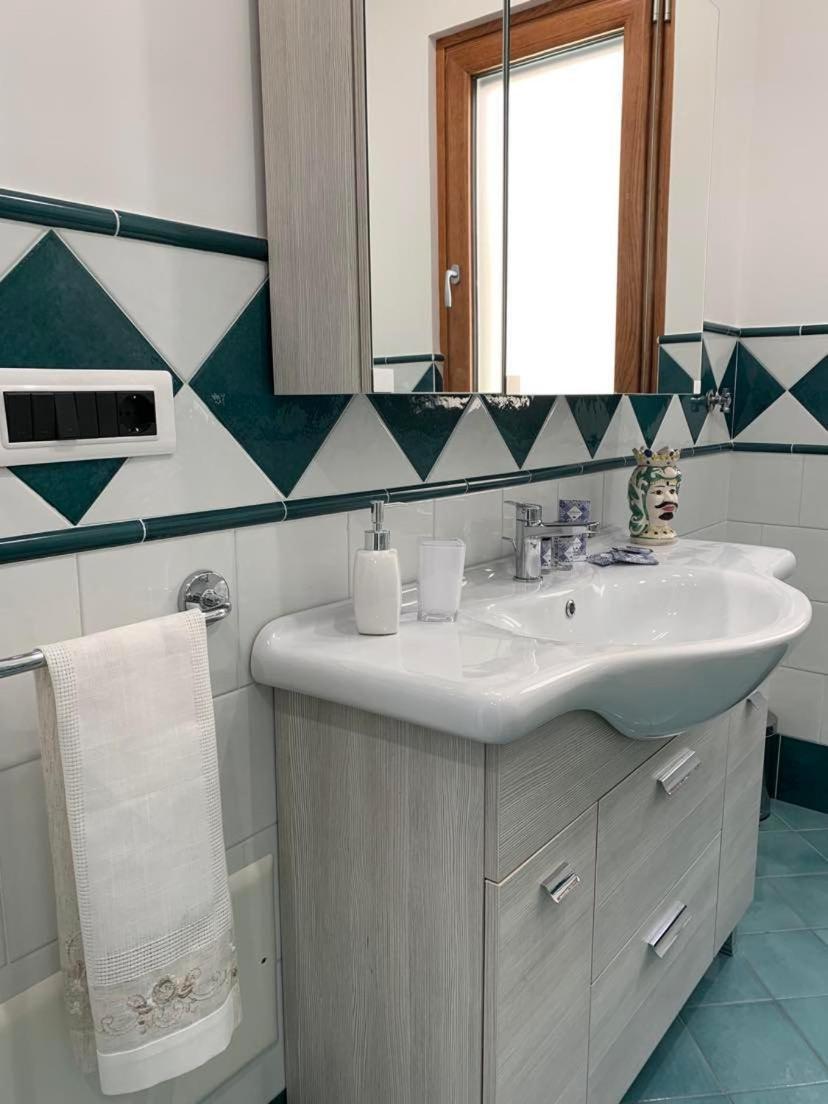 Casa Ausilia Bilocale Apartment Amalfi Ngoại thất bức ảnh